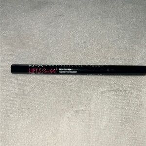 NYX Lift & Snatch Brow Tint Pen